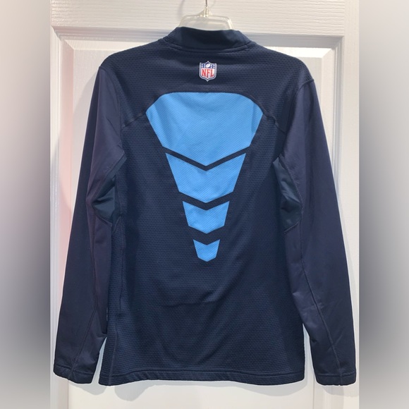 NFL Nike HyperWarm Dri-Fit Tennessee Titans shirt Men’s size Small - Picture 8 of 11